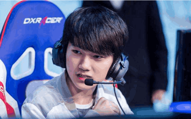 英雄联盟S12四强赛：DRX爆冷3-1击败GENG晋级